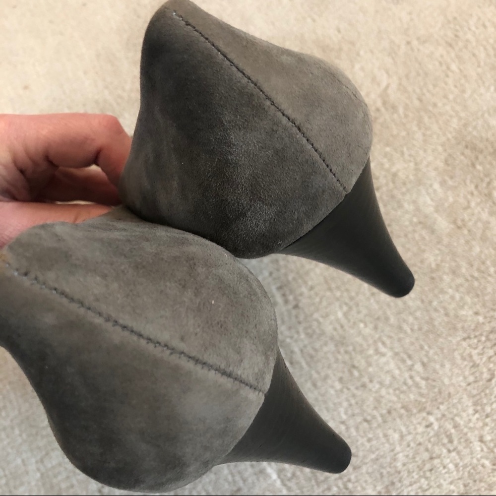 Calvin Klein Yanna Wedge Heels Gray Suede 13 NEW - Picture 5 of 8